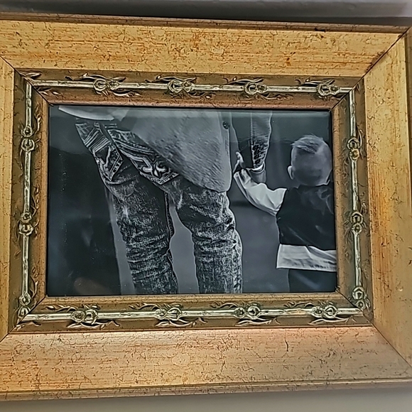 Welcome to my closet - Picture 7 of 7